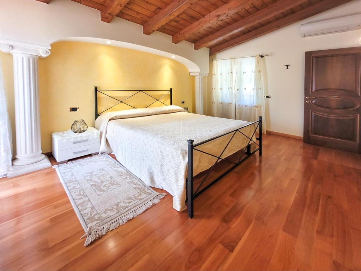 Villa Fior Di Loto Limone sul Garda Exterior foto
