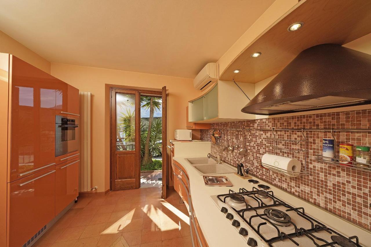 Villa Fior Di Loto Limone sul Garda Exterior foto