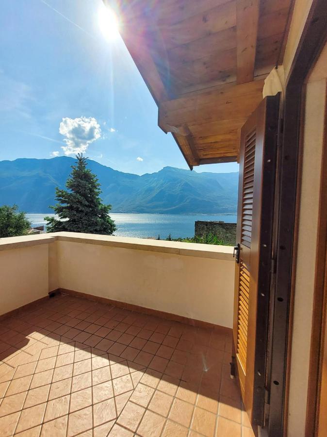 Villa Fior Di Loto Limone sul Garda Exterior foto